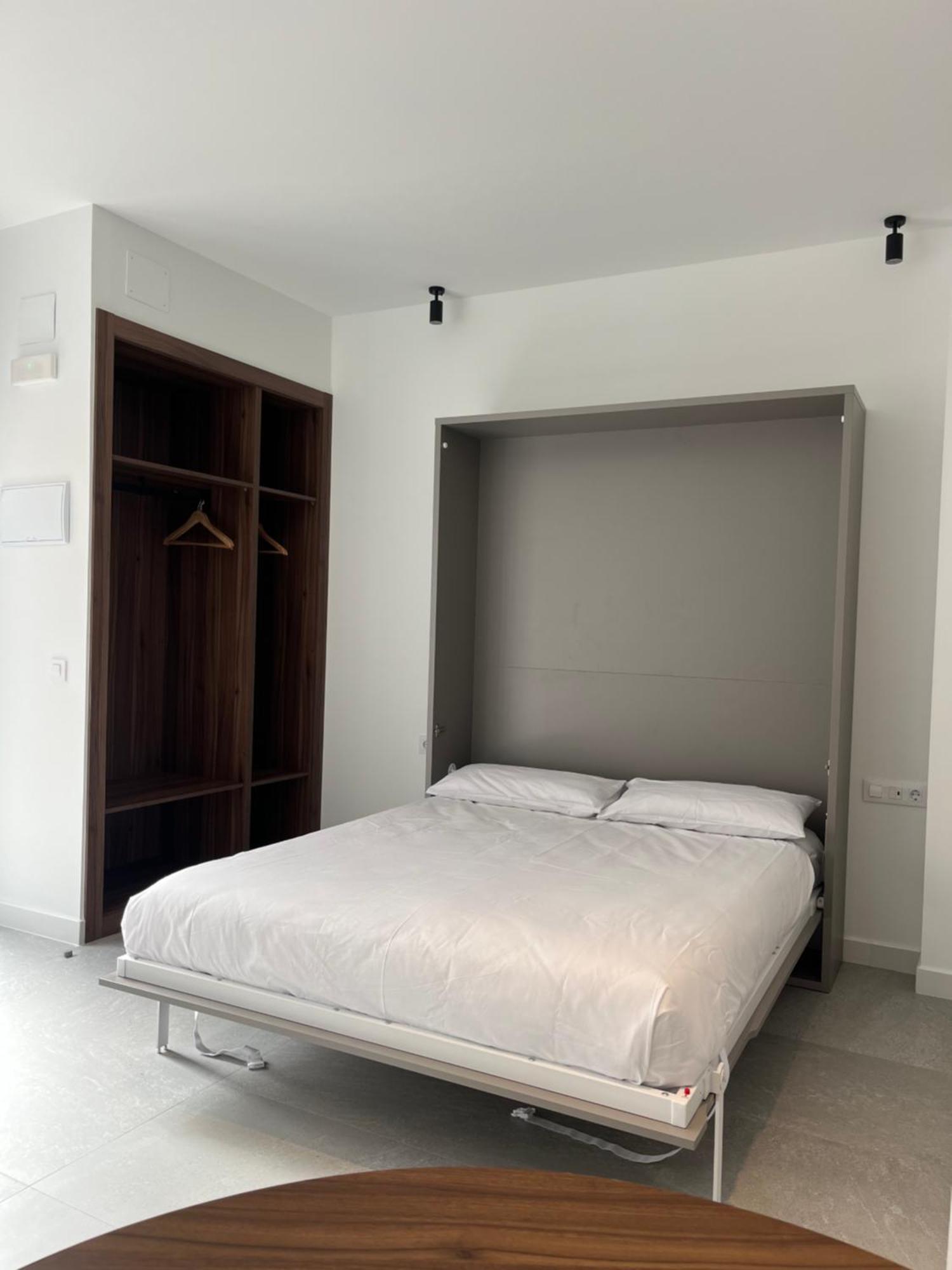 ולנסיה Apartments Vent De Vela מראה חיצוני תמונה